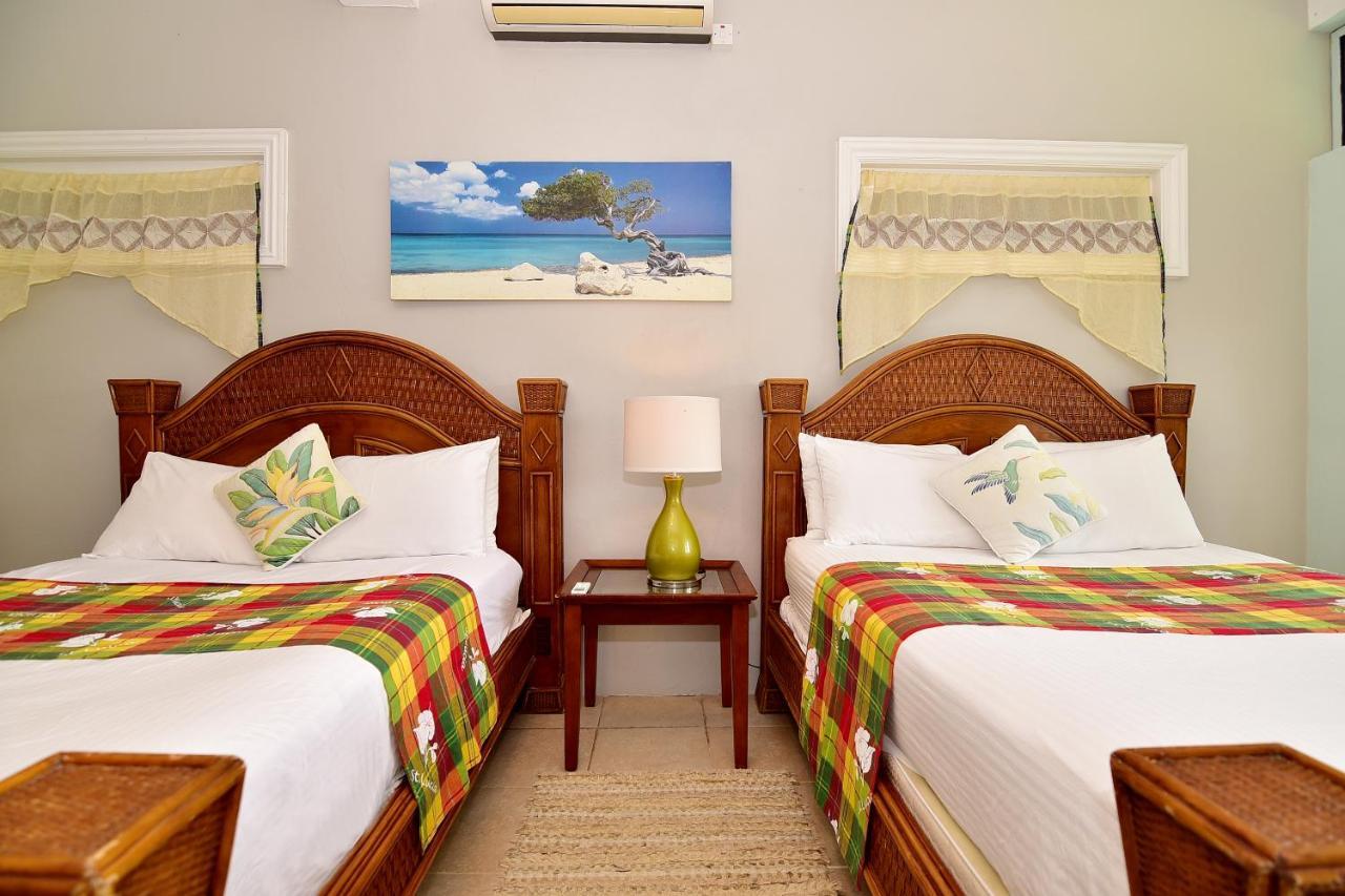 גרוס איילט Beachfront Villa מראה חיצוני תמונה