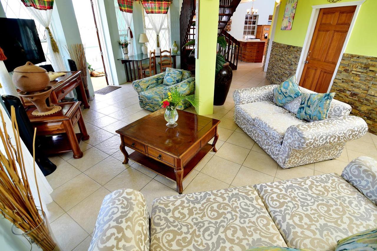 גרוס איילט Beachfront Villa מראה חיצוני תמונה